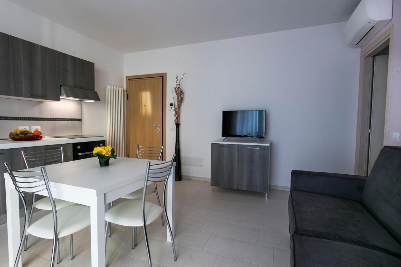 Residenza Riva Azzurra Apart otel Rimini Dış mekan fotoğraf